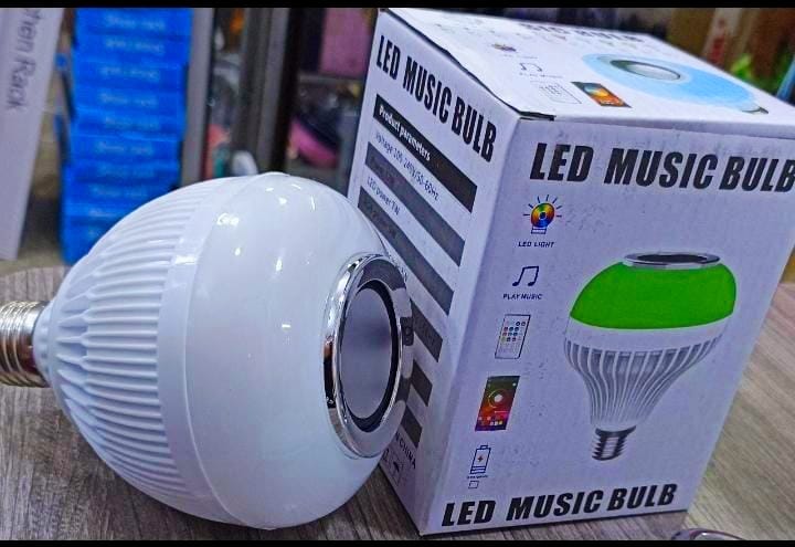 LÁMPARA + FOCO PARLANTE BLUETOOTH LUCES DE COLORES